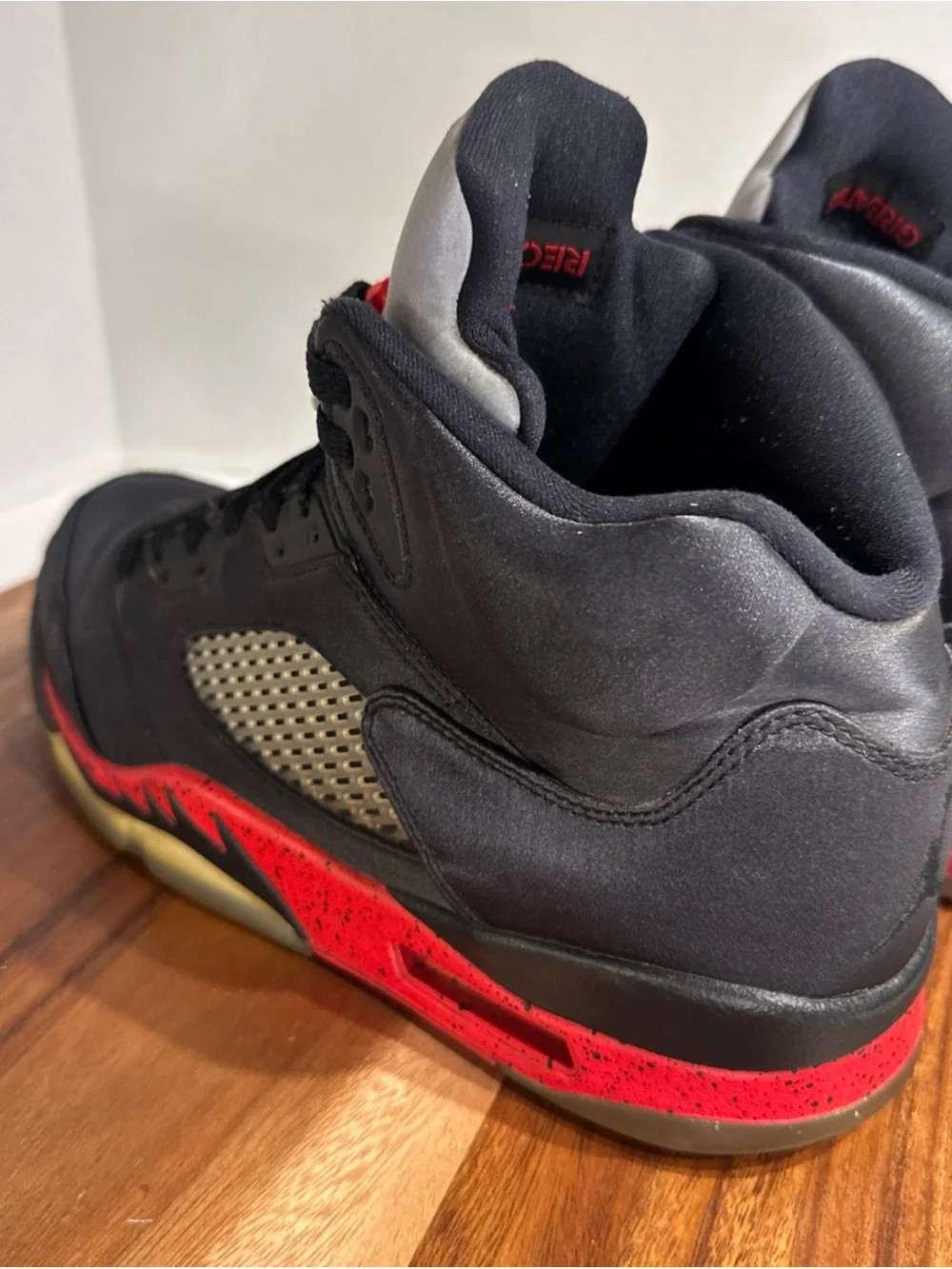 Air Jordan 5 Retro Satin Bred Black Red High Top Sneakers Men’s Size 10.5